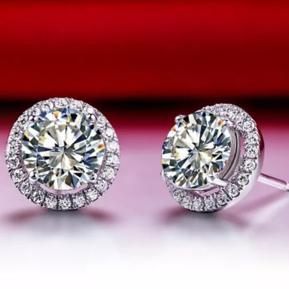 Round Cut Diamond Halo Stud Earrings - Picture 4 of 5
